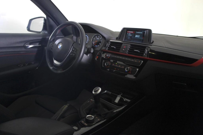 BMW Serie 116d Sport 5p my18
