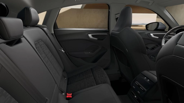 Audi A5 Sedan   Sedan Business Advanced e-hybrid quattro 220 kW S tronic