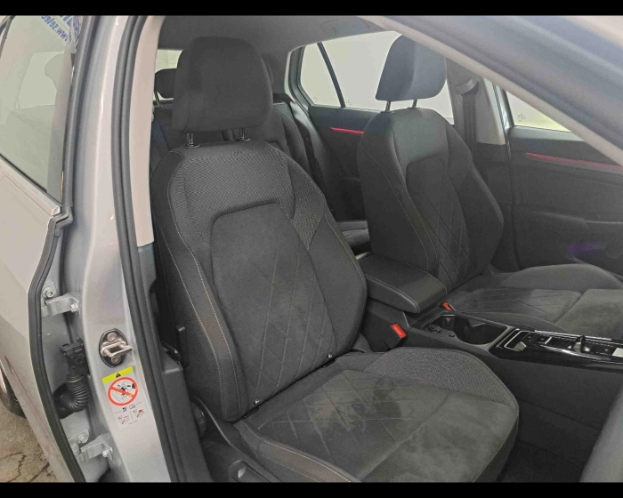 Volkswagen Golf  1.5 etsi evo Style 130cv dsg