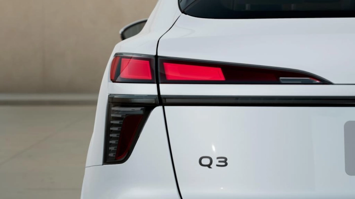 Audi Q3 Sportback   Business Advanced TFSI quattro 150 kW S tronic