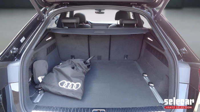 Audi Q8  3.0 tfsi e S line edition quattro 394cv tiptr