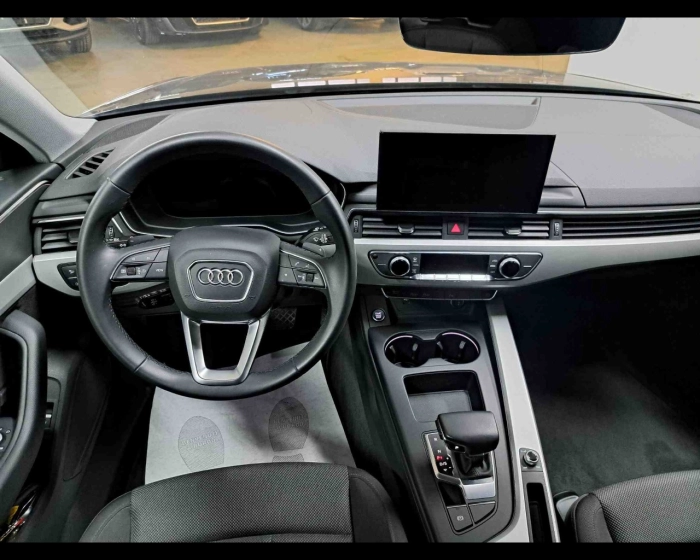 Audi A4 Avant  35 2.0 tdi mhev Business Advanced 163cv s-tronic