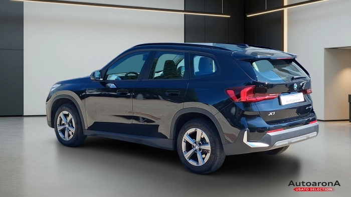 BMW X1  xdrive23i mhev 48V auto
