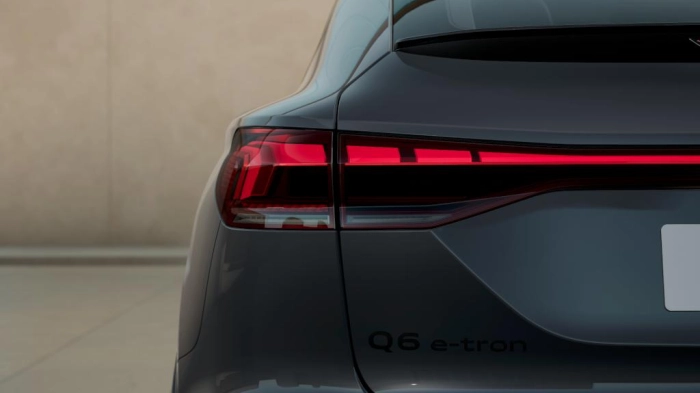 Audi Q6   Sportback S line edition e-tron performance  225,00 kW