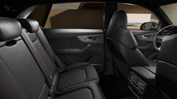 Audi RS Q8  RS  performance    471 kW tiptronic