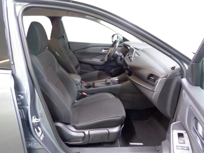 Nissan Qashqai  1.3 mhev Business 2wd 158cv xtron