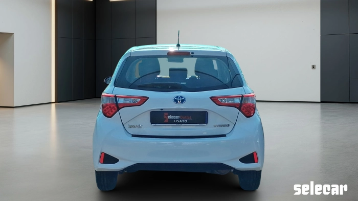 Toyota Yaris  5p 1.5h Active