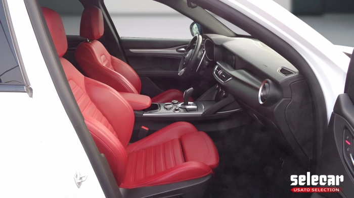 Alfa romeo Stelvio  2.2 t Veloce rwd 160cv auto