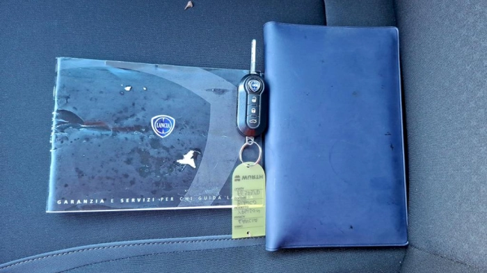 Lancia Ypsilon  1.2 Silver 69cv