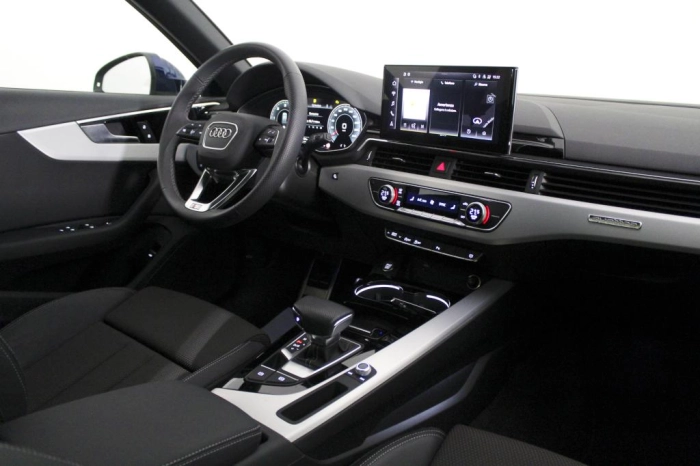 Audi A4 Avant  40 2.0 tdi mhev S line edition quattro 204cv s-tronic