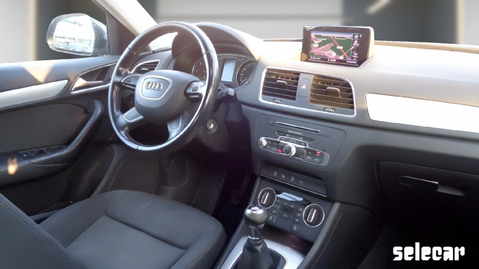 Audi Q3  2.0 tdi Business 120cv