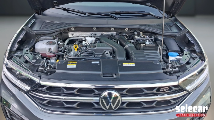 Volkswagen T-Roc  1.5 tsi R-Line Plus
