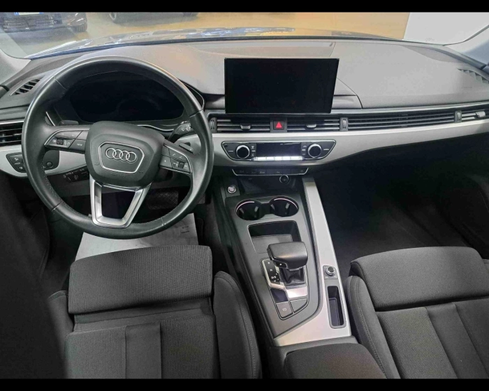 Audi A4 Avant  35 2.0 tdi mhev Business Advanced