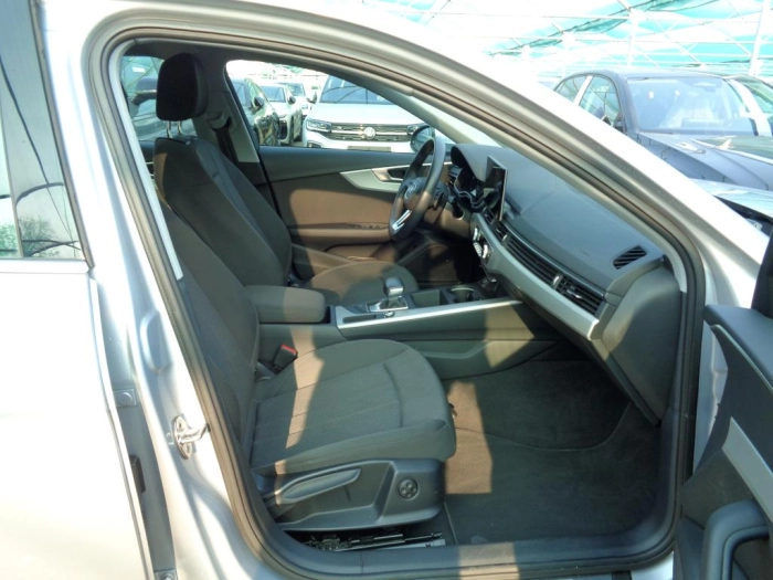 Audi A4 Avant  40 2.0 g-tron Business Advanced 1