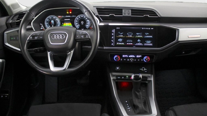 Audi Q3 Sportback  45 1.4 tfsi e S line edit