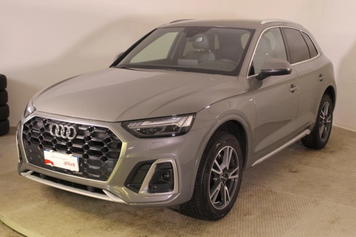 Audi Q5  40 2.0 tdi mhev 12V S line quattro s-tronic