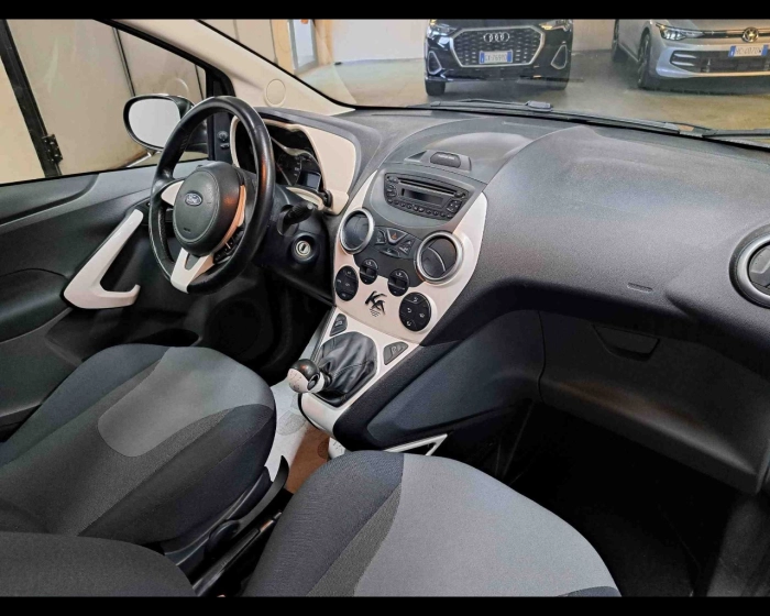 Ford Ka  1.2 Titanium + c/esp 69cv E6