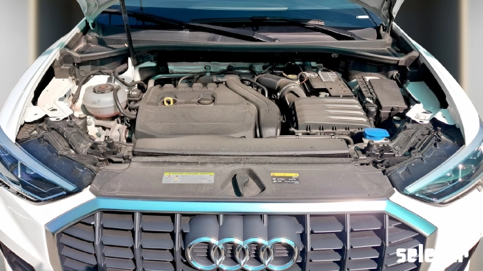 Audi Q3  35 1.5 tfsi mhev Business s-tronic