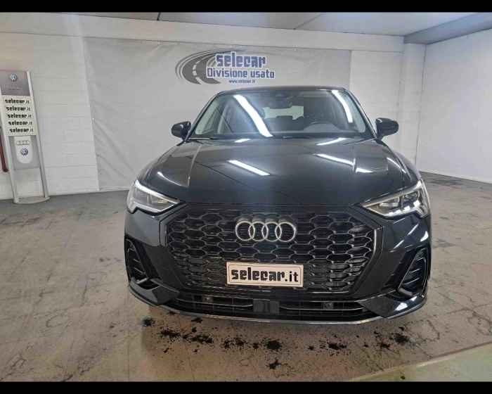 Audi Q3 Sportback  35 2.0 tdi S line edition
