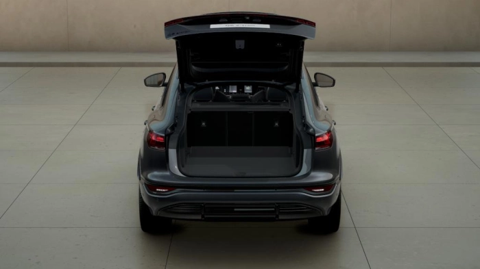 Audi Q6   Sportback S line e-tron performance  225,00 kW