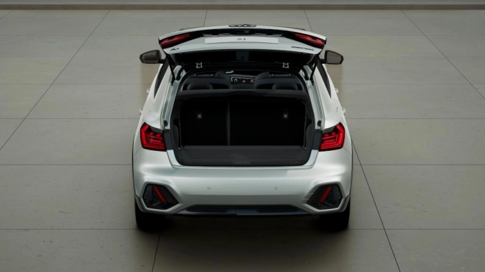 Audi A1 Allstreet   Identity Contrast 30 TFSI  85(116) kW(CV) S tronic