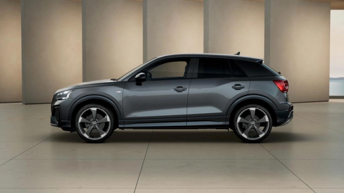 Audi Q2    Identity Black 35 TFSI  110(150) kW(CV) S tronic