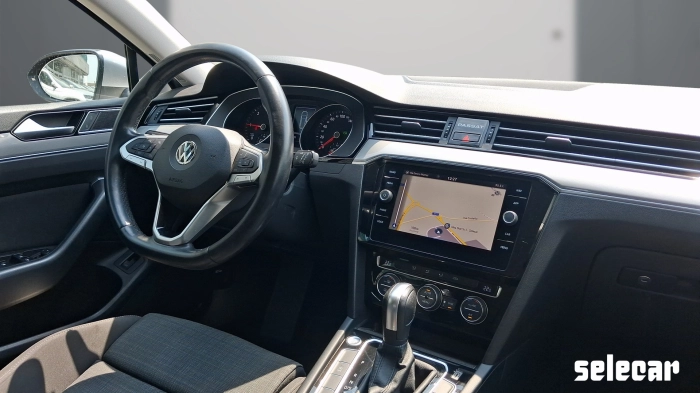 Volkswagen Passat  Variant 1.6 tdi Business 1