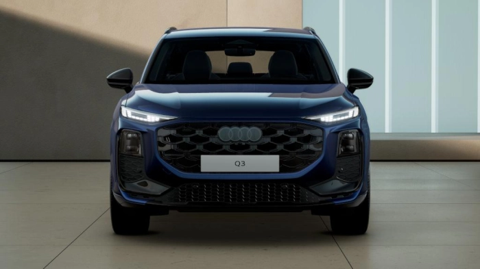 Audi Q3  SUV S line edition e-hybrid  200 kW S tronic