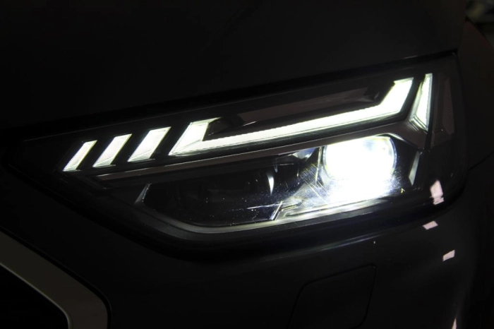 Audi Q5  40 2.0 tdi mhev 12V S line quattro s-tronic