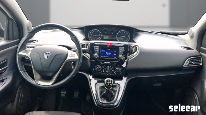 Lancia Ypsilon  1.2 Gold ecochic Gpl 69cv my19