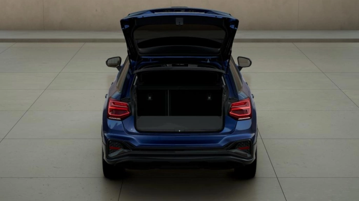 Audi Q2    Identity Black 35 TFSI  110(150) kW(CV) S tronic