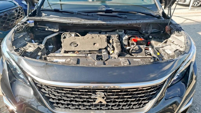 Peugeot 3008  1.5 bluehdi GT Line s&s 130cv