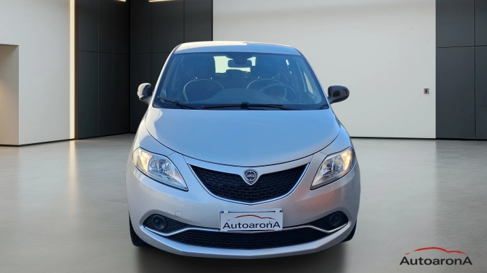 Lancia Ypsilon  1.2 Opening edition 69cv