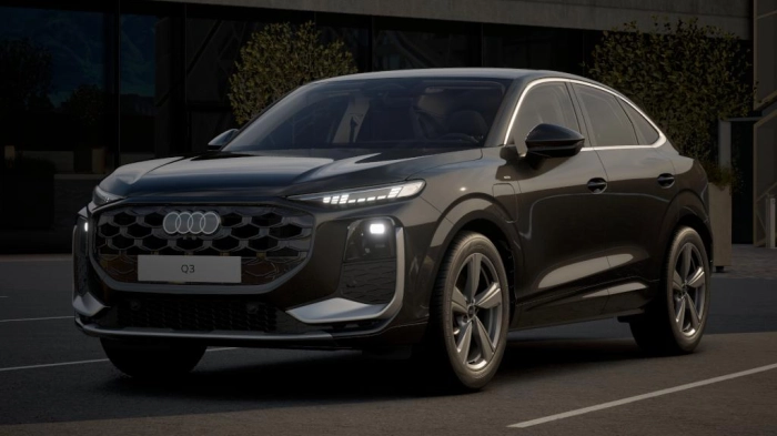 Audi Q3 Sportback   S line e-hybrid  200 kW S tronic