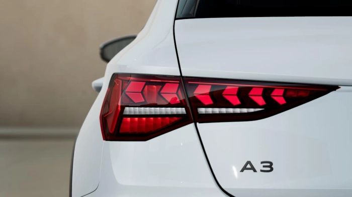 Audi A3 Allstreet   Identity Contrast TFSI  110 kW S tronic