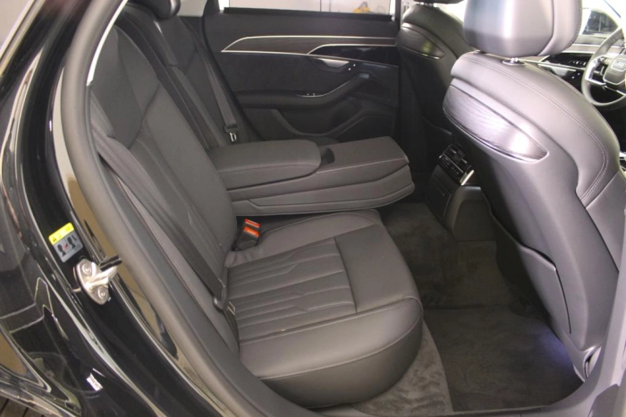 Audi A8     50 TDI quattro 210(286) kW(CV) tiptronic