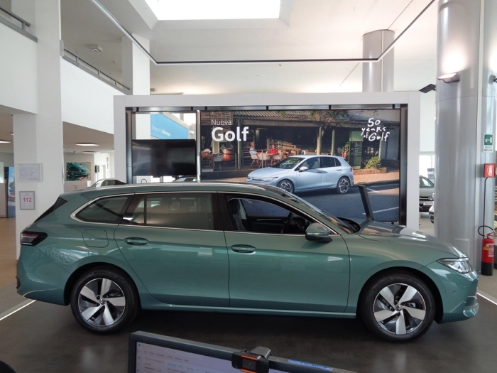 Volkswagen Passat Nuova  Business 1.5 eTSI ACT 110 kW (150 CV) DSG