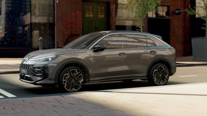 Volkswagen T-Roc Nuovo R-Line 1.5 eTSI ACT 110 kW (150 CV) DSG
