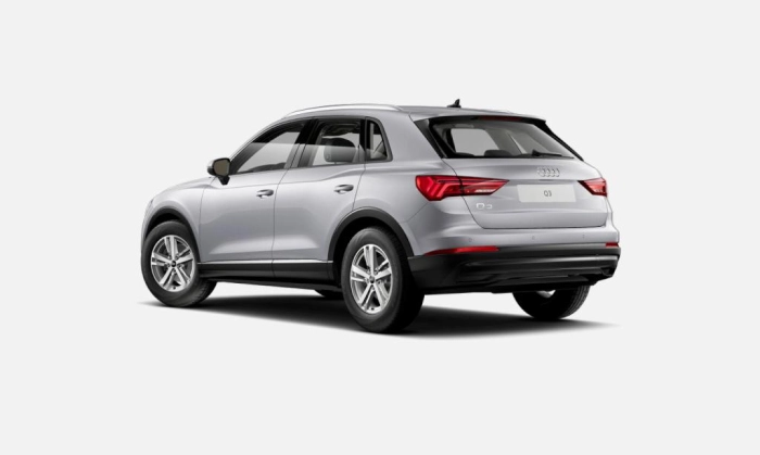 Audi Q3    Business 45 TFSI e  180(245) kW(CV) S tronic