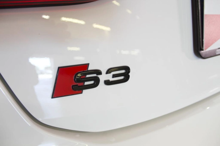 Audi S3  Sportback 2.0 tfsi quattro s-troni