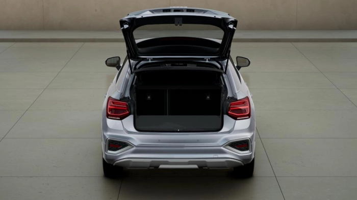 Audi Q2    Business Advanced 30 TDI  85(116) kW(CV) 6-marce