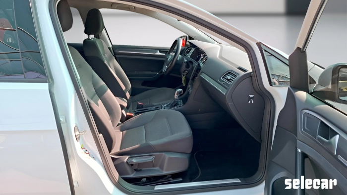 Volkswagen Golf e- 5p