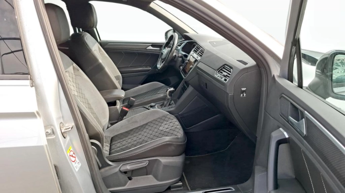 Volkswagen Tiguan  2.0 tdi R-Line 4motion 150cv dsg