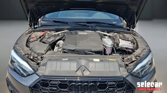 Audi A5  Coupe 40 2.0 tdi mhev S line edition 2