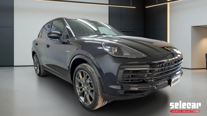 Porsche Cayenne  3.0 e-hybrid tiptronic