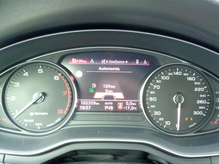 Audi A4 Avant  40 2.0 g-tron Business Advanced 1