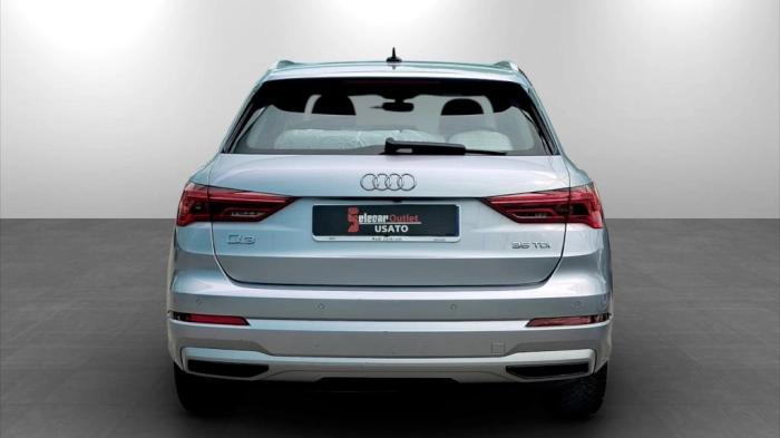 Audi Q3  35 2.0 tdi S line edition s-tronic