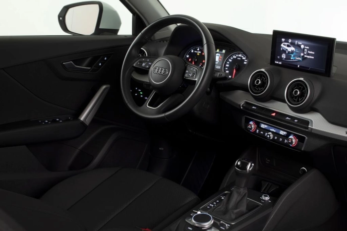 Audi Q2  30 2.0 tdi Admired Advanced s-tronic