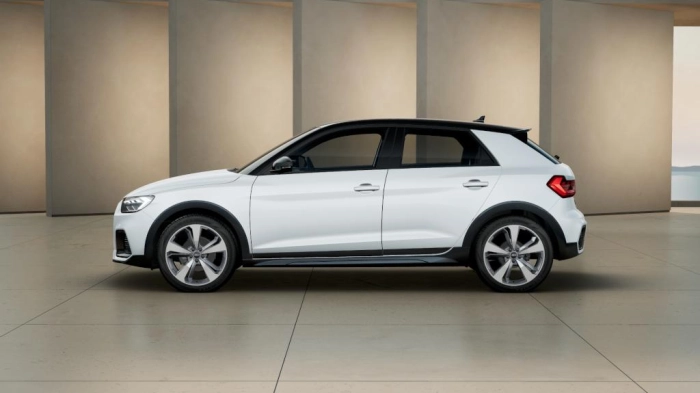 Audi A1 Allstreet   Identity Contrast 30 TFSI  85(116) kW(CV) S tronic