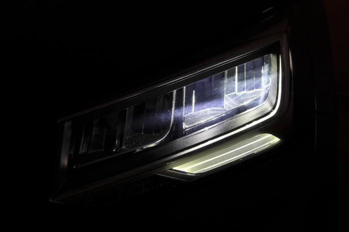 Audi Q2  30 2.0 tdi Identity Black s-tronic